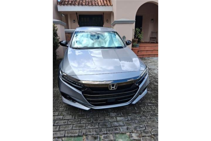 Honda Accord 2021 - 26mil millas