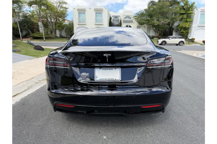TESLA Modelo S 2022 Poco Millaje Como NUEVO