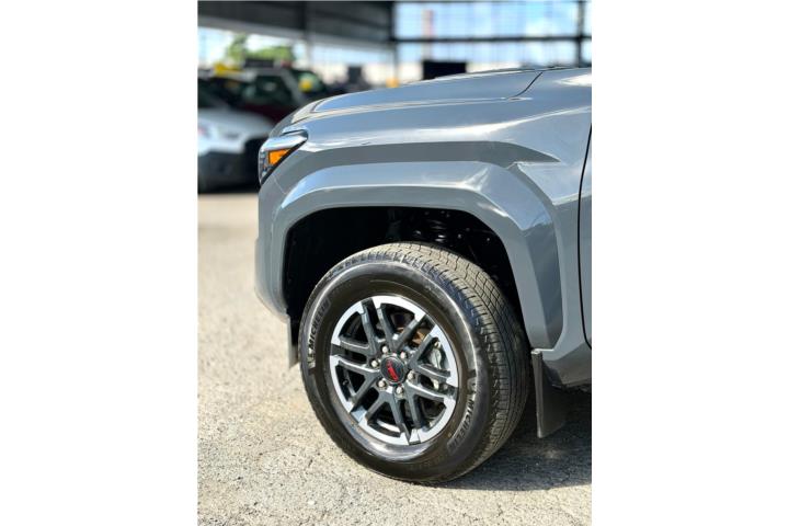 Toyota Tacoma 2025 TRD SPORT 6,920 millas