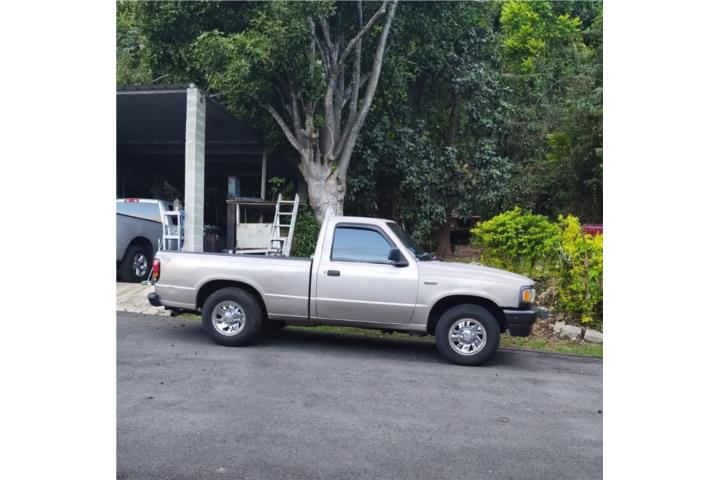 1994 Mazda B2300 Pickup
