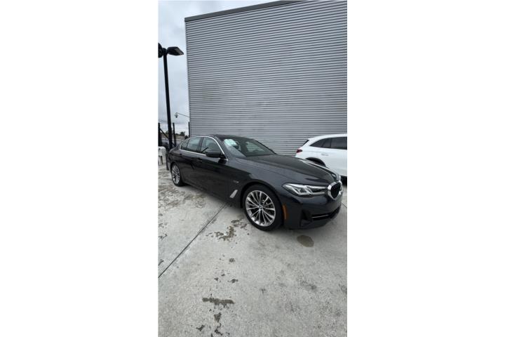 2022 BMW 530e