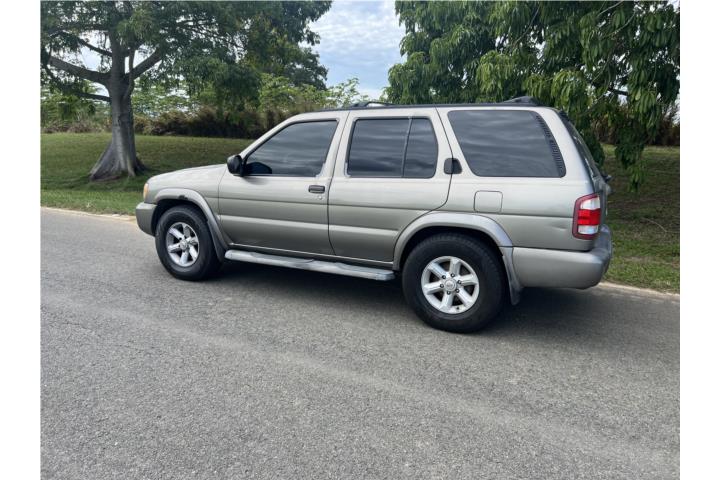 2003 Nissan Pathfinder