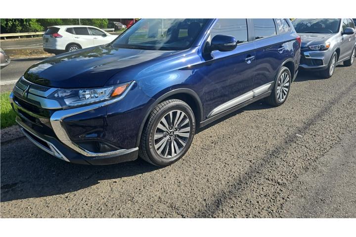 2020 Mitsubishi Outlander 3-Row