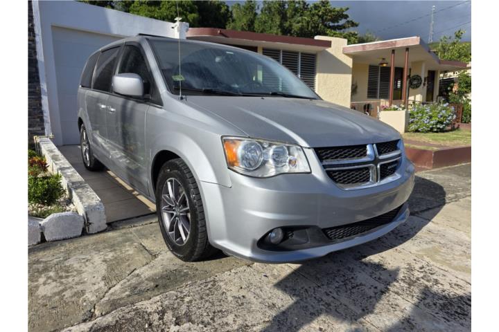Dodge Grand Caravan del 2017