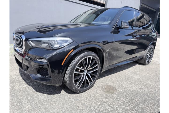 2021 BMW X5 40i M Sport Package