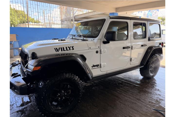 Jeep Wrangler Willys 2024