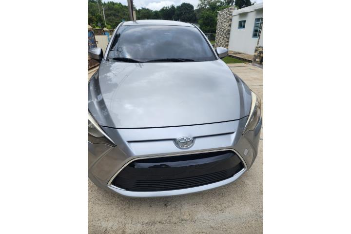 Toyota Yaris 2016