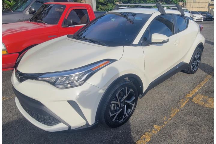 TOYOTA CHR 2021 AUT 44,000 MILLAS $16,900