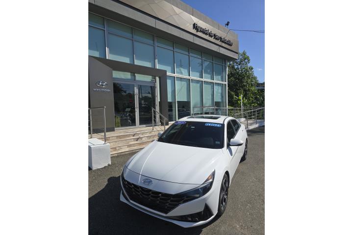 Hyundai Elantra SEL 2023