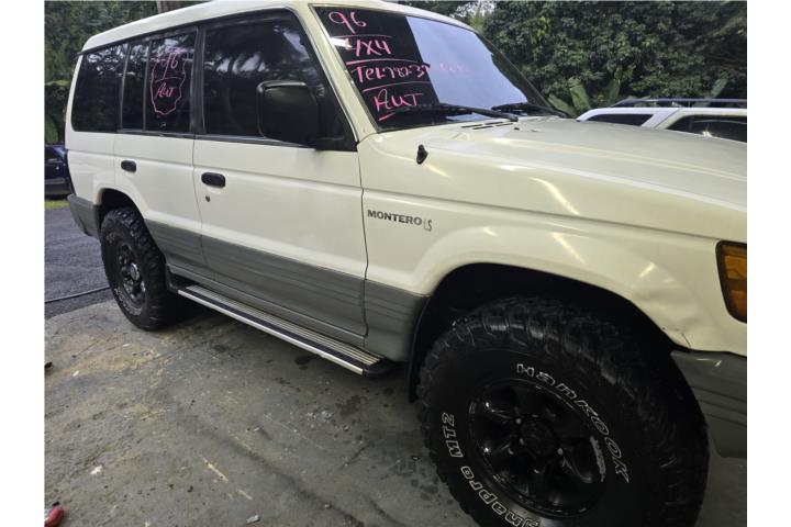 MONTERO SPORT pintura original