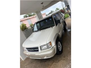 Isuzu Puerto Rico Isuzu trooper 1998 Blanca 4 puertas 127 mil m