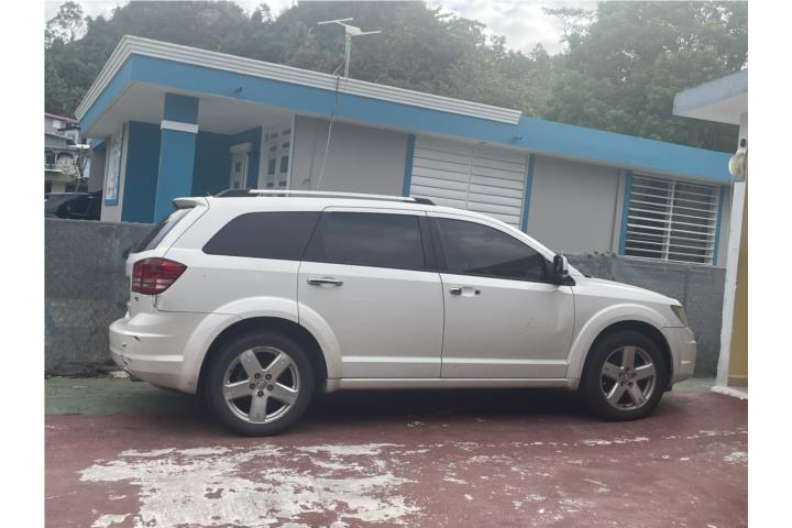 Se vende Dodge Journey 2009