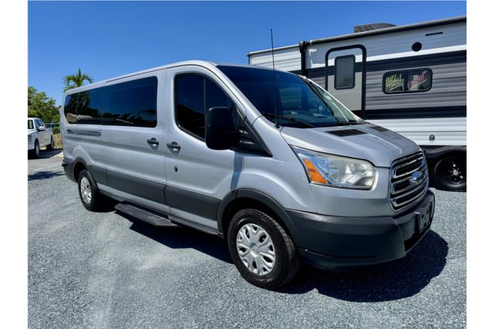 2017 Ford Transit-350 XLT Diesel