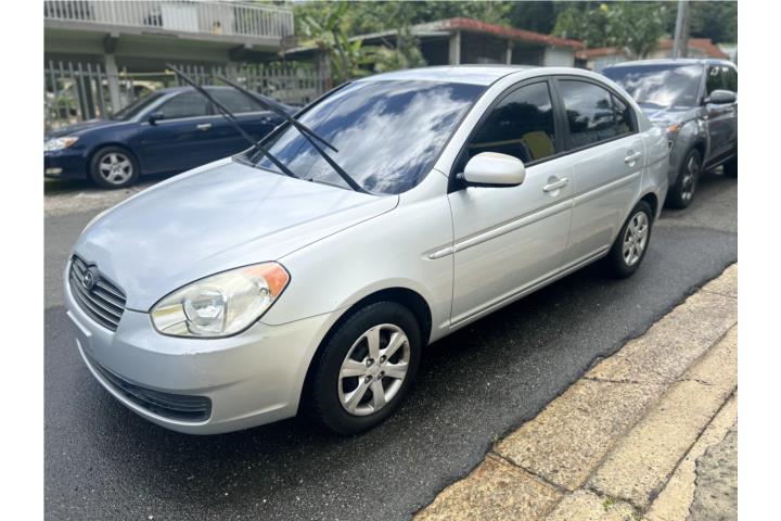 Hyundai Brío 2011