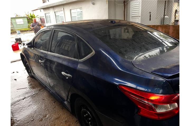 Nissan Sentra 2017 (Para piezas)