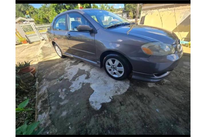 Se vende Toyota Corolla S 2003