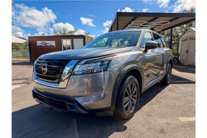 NISSAN PATHFINDER SV 49K MILLAS $23,895