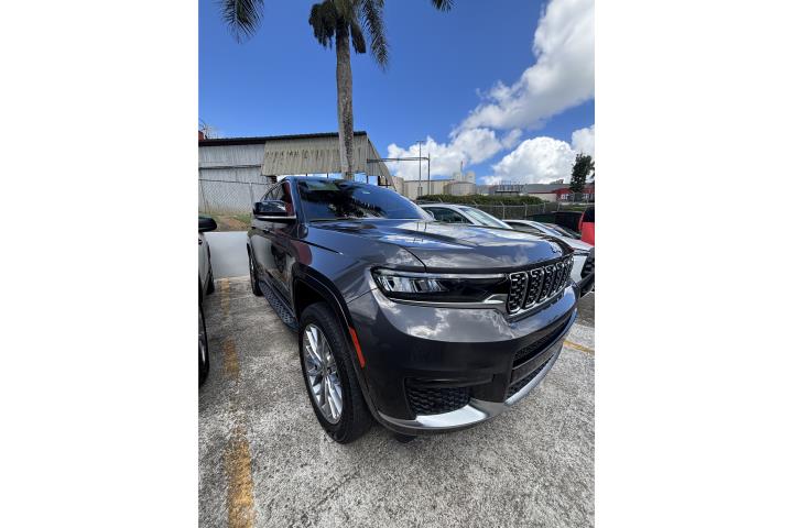Jeep Grand Cherokee Summit 2023