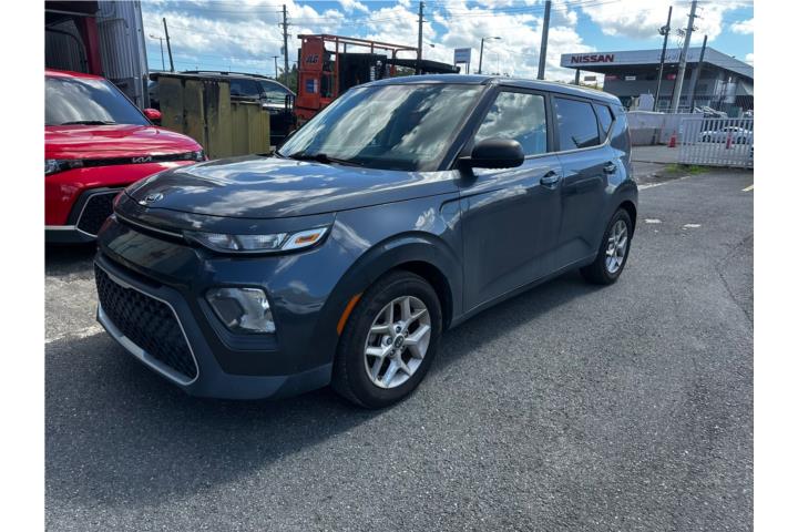 KIA SOUL 2021 CON POCO MILLAJE