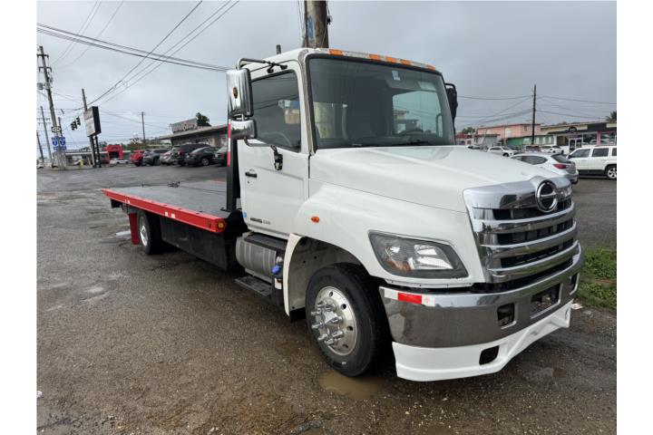 2016 Hino Tow Truck