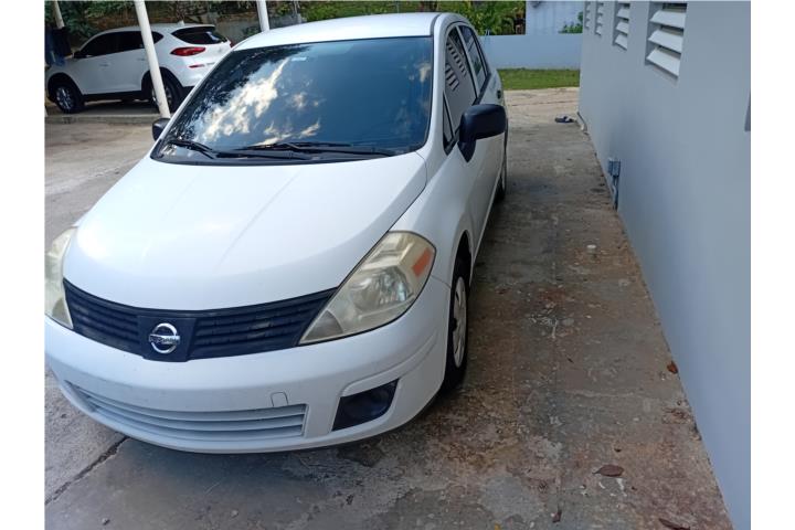 Versa 2010