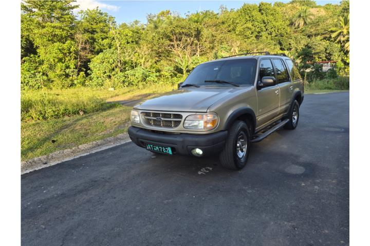 Cvd ford esplorer 2000