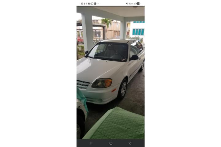 Hyundai brio 2005 tercer dueño pintura de fab