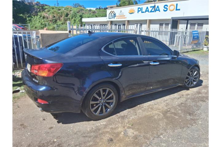Lexus Is250