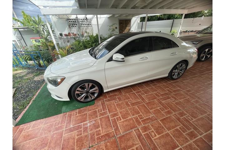 Mercedes-Benz CLA 250 2016