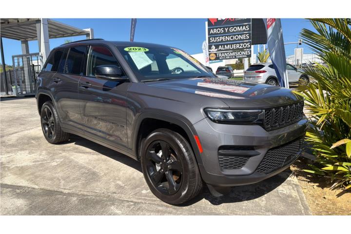 Grand Cherokee 2023