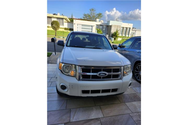 2010 Ford ESCAPE 4 cilindros