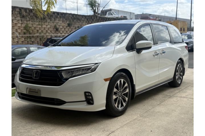 Honda Odyssey EX-L 2023 solo 36k millas!