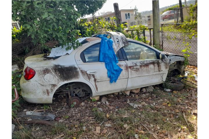 Tengo Piezas Chrysler Neón del 2000 Automátic