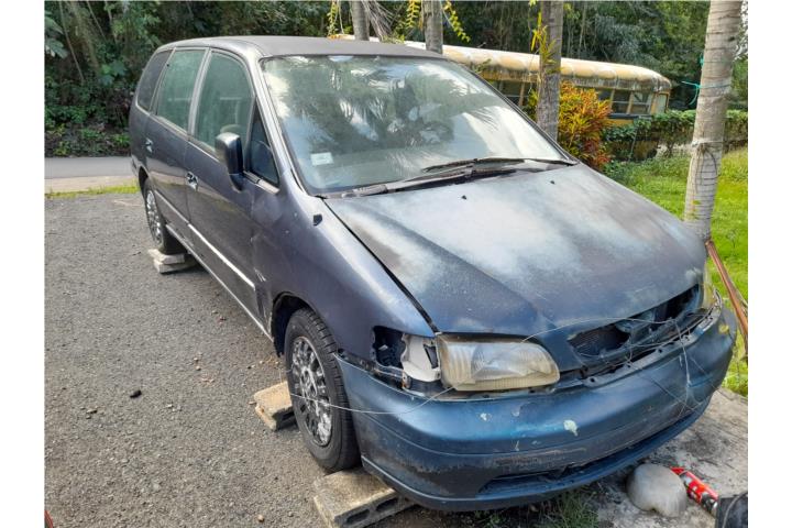 Tengo Piezas Honda Odyssey 1995