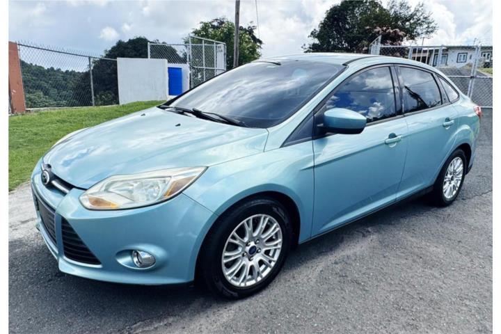 Ford Focus 2012 Aut