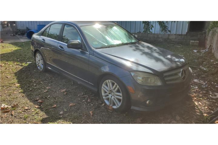 Mercedes Benz C300 2008 V6 Para Piezas