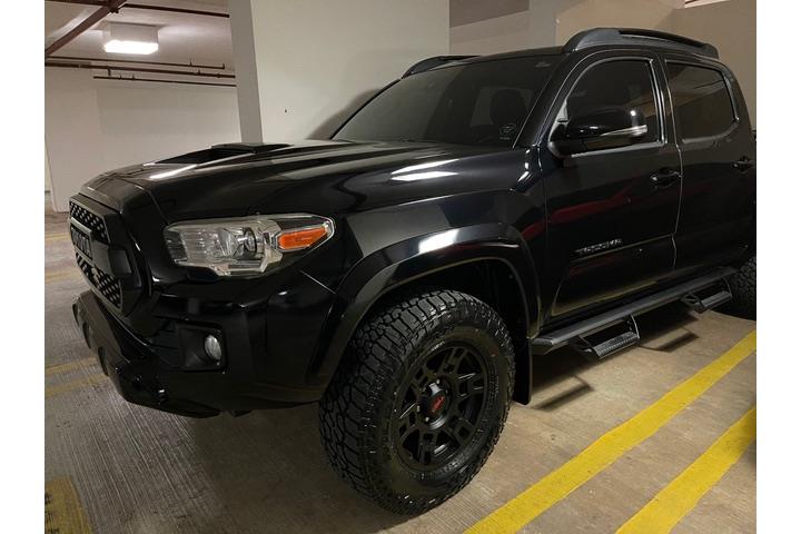 Toyota Tacoma 2018 TRD Sport $24,900
