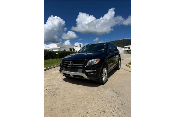 Se Vende ML 350 2012 Negra  OMO