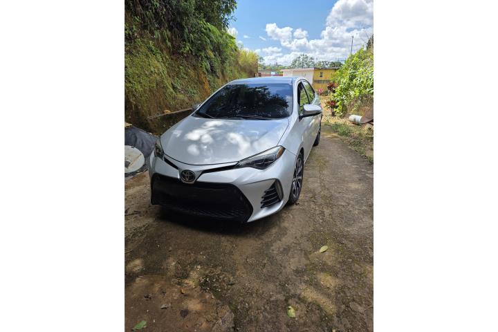 Corolla SE 2017