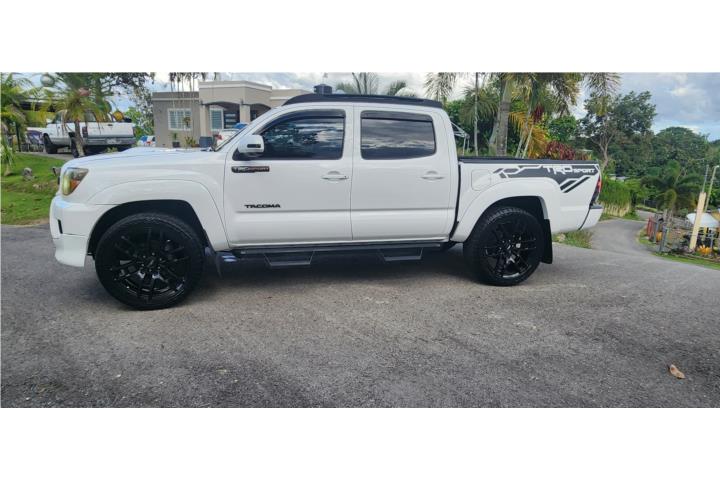 Toyota tacoma 2012