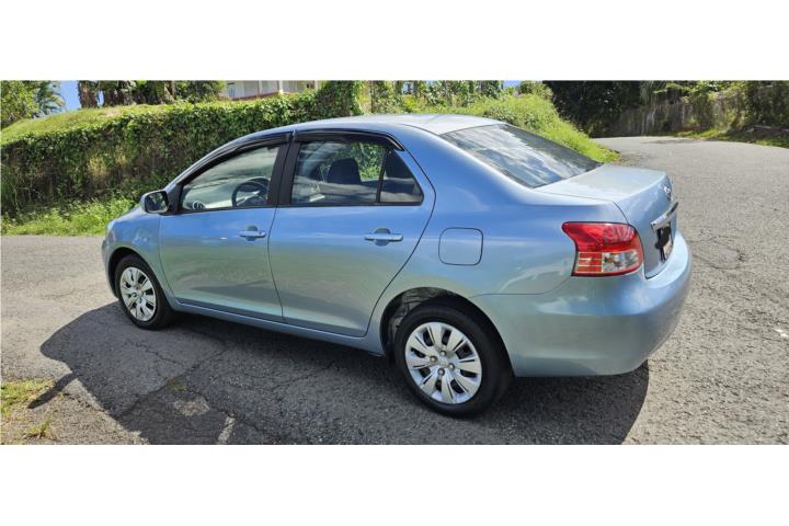 Yaris 2012, Aut, A/C, Full label, 92k millas