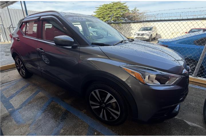 ¡NISSAN KICKS SV 2019 SOLO 25433 MILLAS!