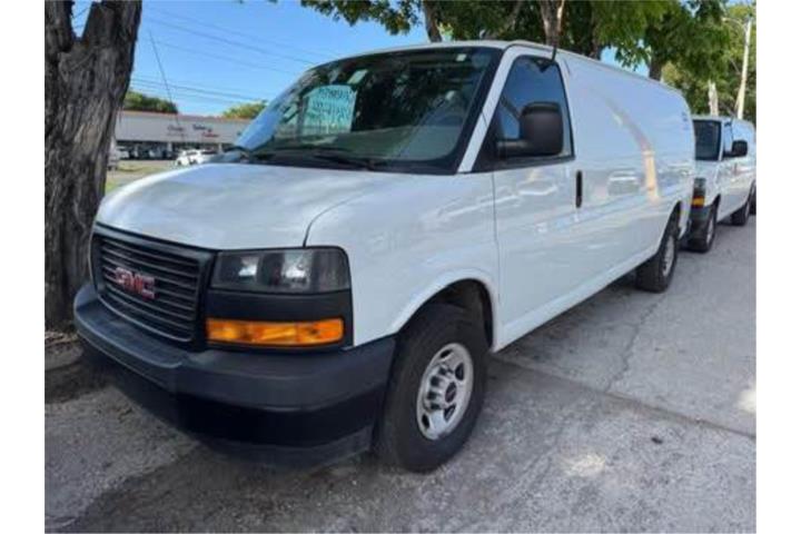 GMC Savana