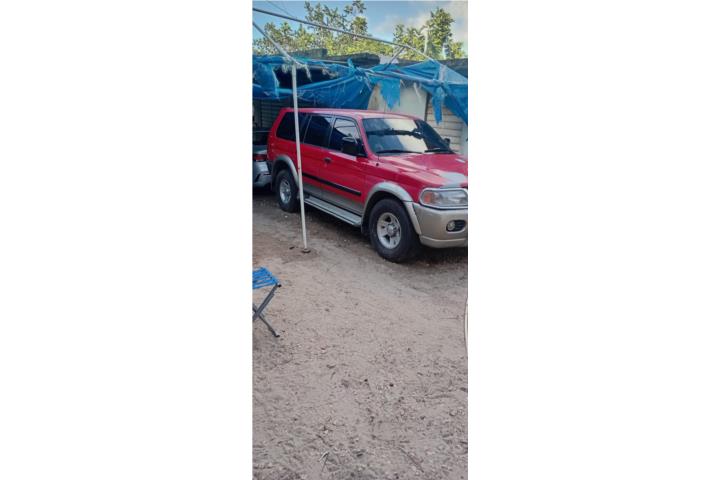 Mitsubishi Montero Nativa 2001