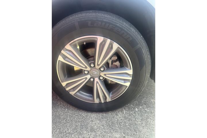 Aros Acura mdx