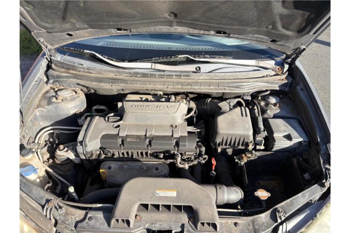 Hyundai Elantra 2009 Gris
