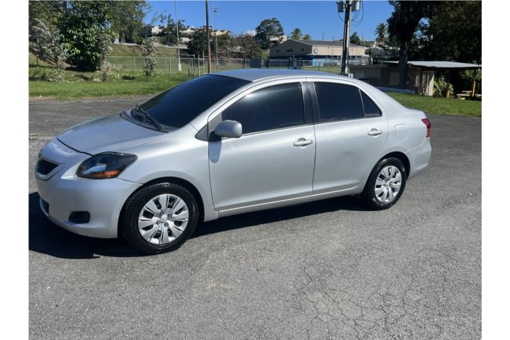 Yaris 2010 79 mil millas