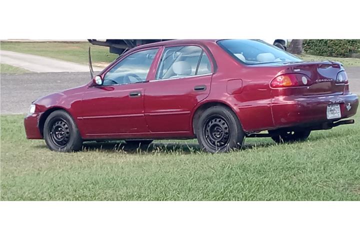 Toyota Corolla Año 2000 0 multas