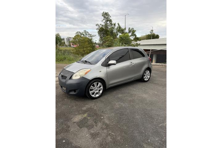 Yaris 2010 std