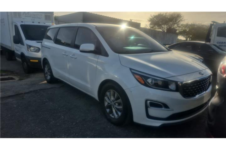 2020 Kia Sedona